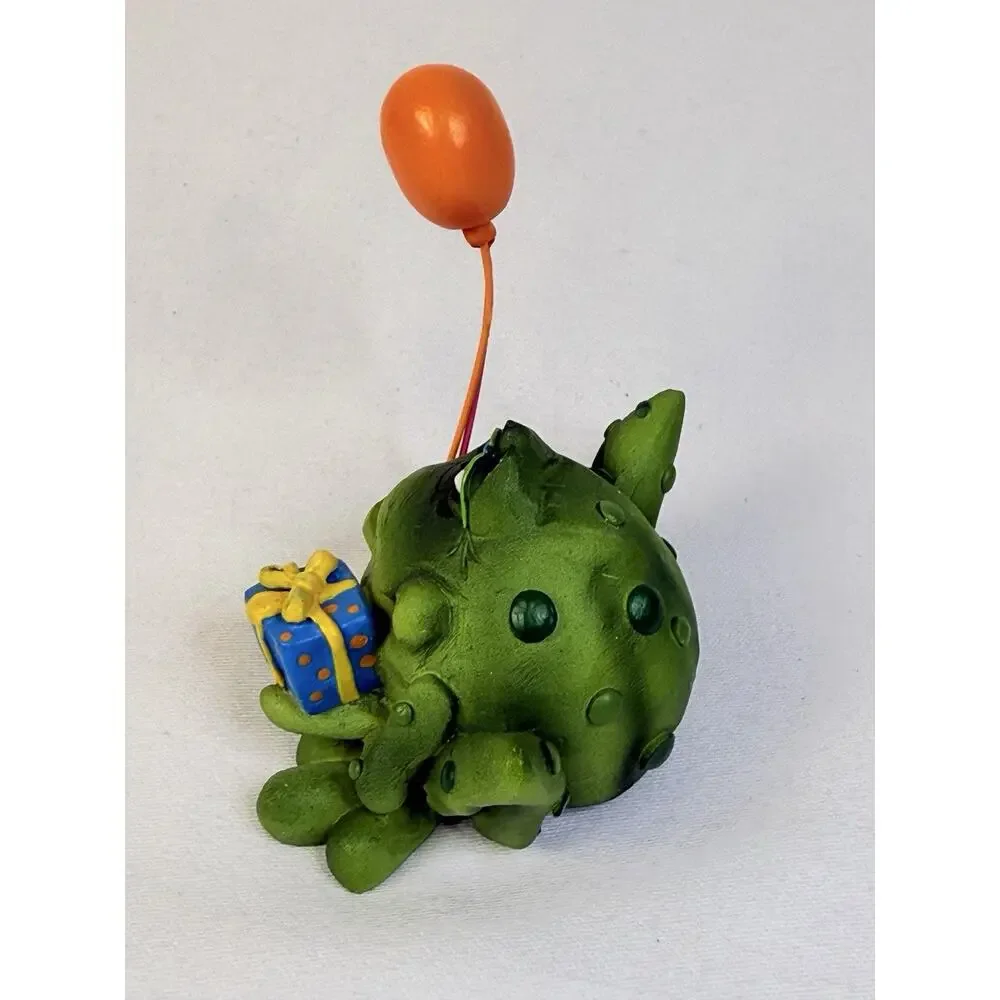 Russ Birthday Frog Figurine Signed Douglas Balloon Gift Resin Collectable
